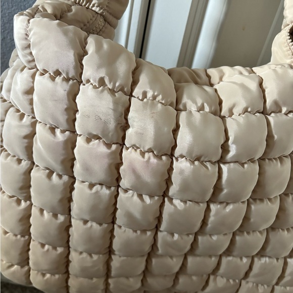 FP Movement Quilted Carryall - Picture 9 of 12